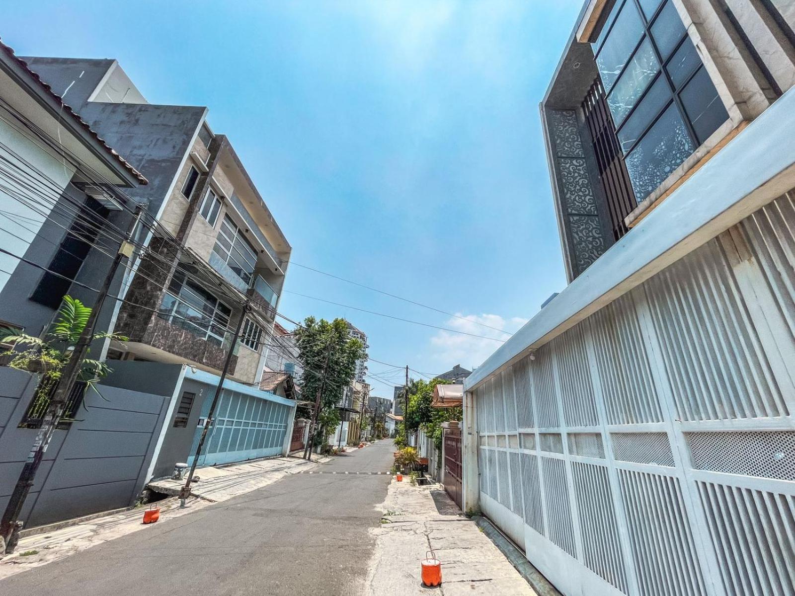 Beranda Istirahat Grogol Yakarta Exterior foto